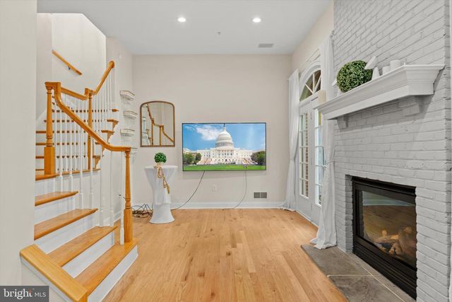 8609 TERRACE GARDEN WAY, Bethesda, MD 20814