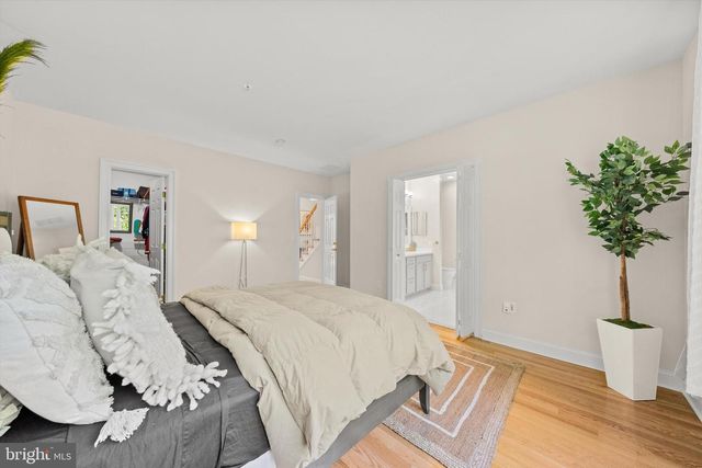 8609 TERRACE GARDEN WAY, Bethesda, MD 20814