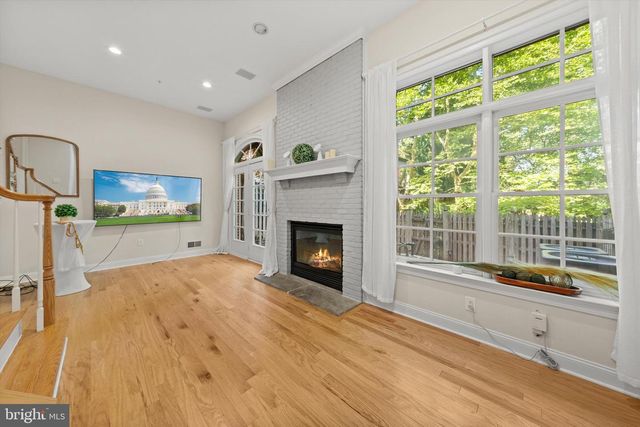 8609 TERRACE GARDEN WAY, Bethesda, MD 20814