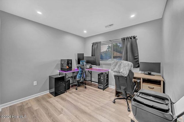 908 Summerlin Falls Court, Wilmington, NC 28412