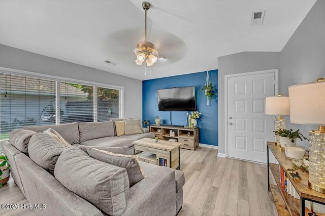 908 Summerlin Falls Court, Wilmington, NC 28412