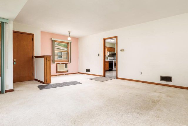 1538 Vernon Avenue, Beloit, WI 53511