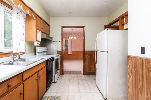 1538 Vernon Avenue, Beloit, WI 53511