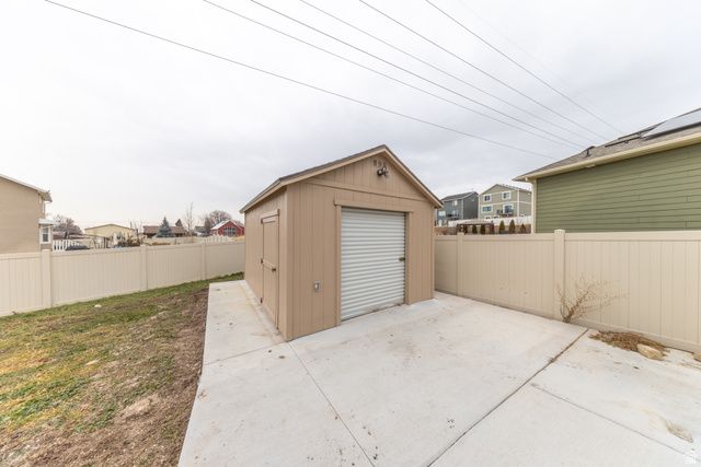 2529 N 1000 E, Layton, UT 84041