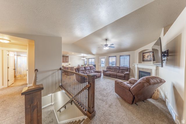 2529 N 1000 E, Layton, UT 84041