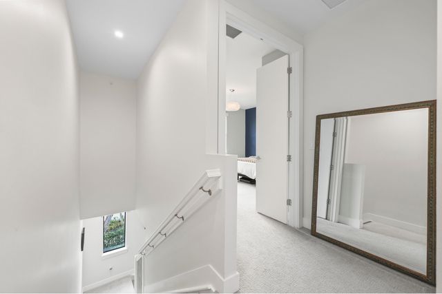 625 NE 22nd Drive, Wilton Manors, FL 33305