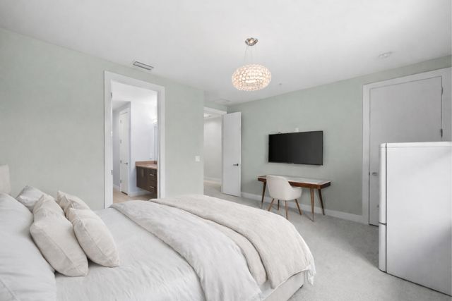 625 NE 22nd Drive, Wilton Manors, FL 33305