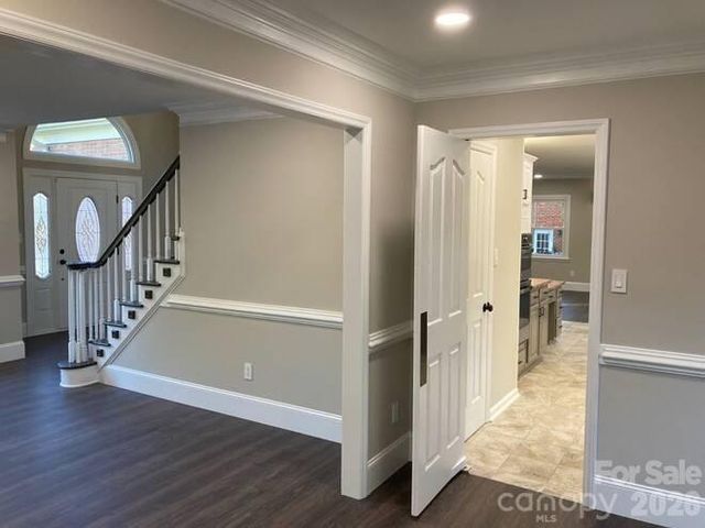 3009 Planters Walk Court, Charlotte, NC 28210