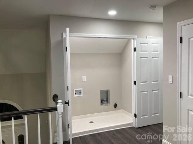 3009 Planters Walk Court, Charlotte, NC 28210