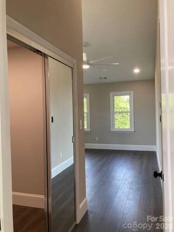 3009 Planters Walk Court, Charlotte, NC 28210