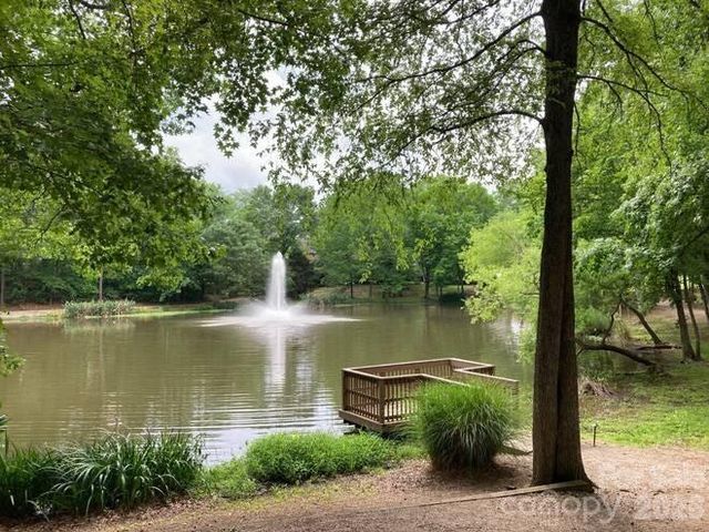 3009 Planters Walk Court, Charlotte, NC 28210