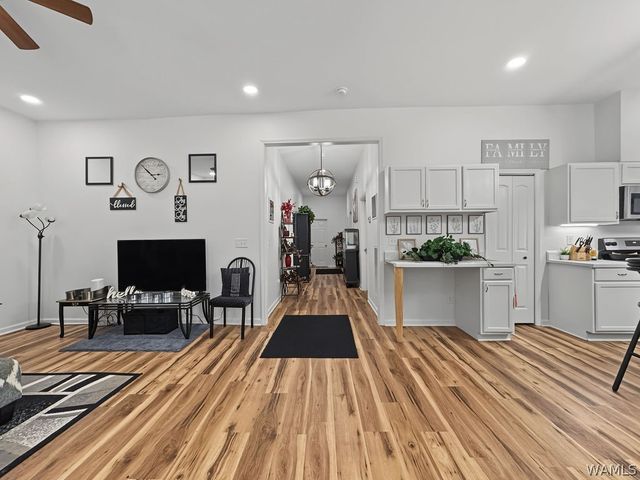 2817 18th, Tuscaloosa, AL 35401