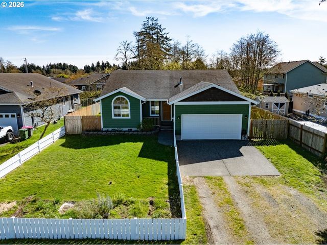 682 Nw 9TH St, Warrenton, OR 97146