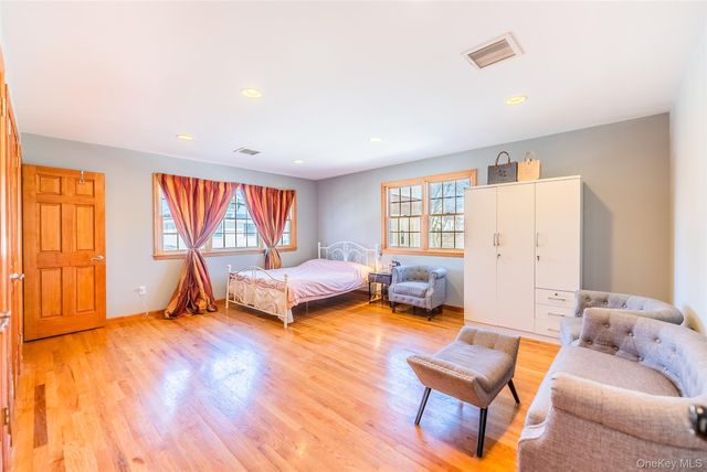 45-12 244th Street, Little Neck, NY 11362