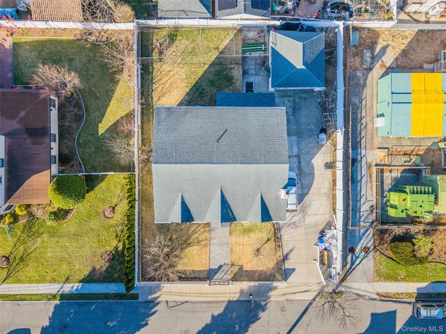 45-12 244th Street, Little Neck, NY 11362