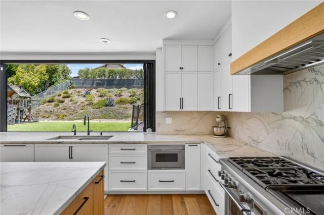 33 Brownsbury, Laguna Niguel, CA 92677