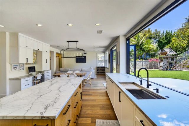 33 Brownsbury, Laguna Niguel, CA 92677
