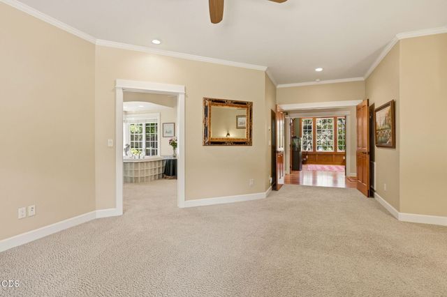 631 Seventh Fairway Drive, Medford, OR 97504