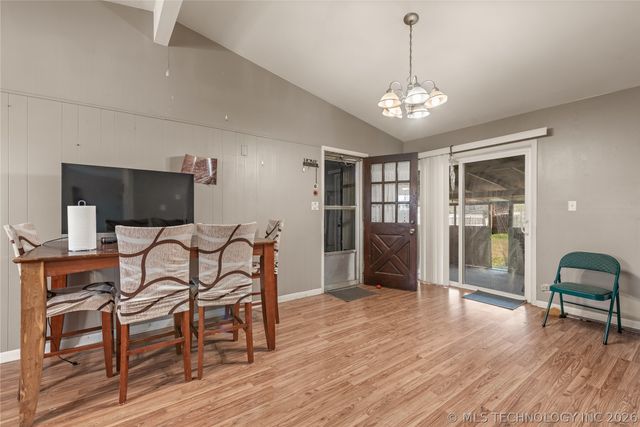 553 S 97th East Place, Tulsa, OK 74128