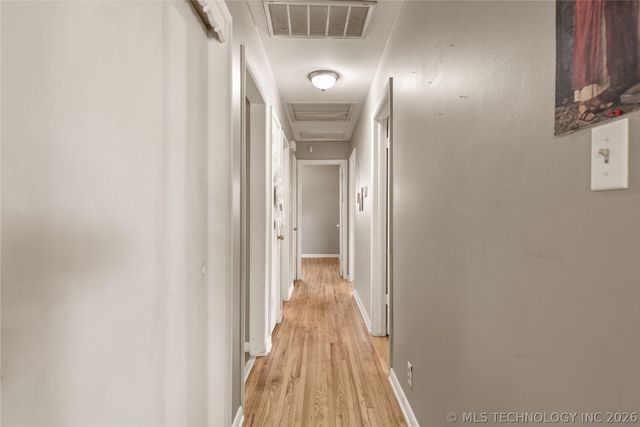 553 S 97th East Place, Tulsa, OK 74128