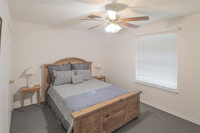 200 Lakefront Drive, Onalaska, TX 77360