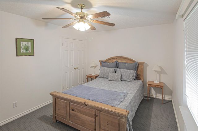 200 Lakefront Drive, Onalaska, TX 77360