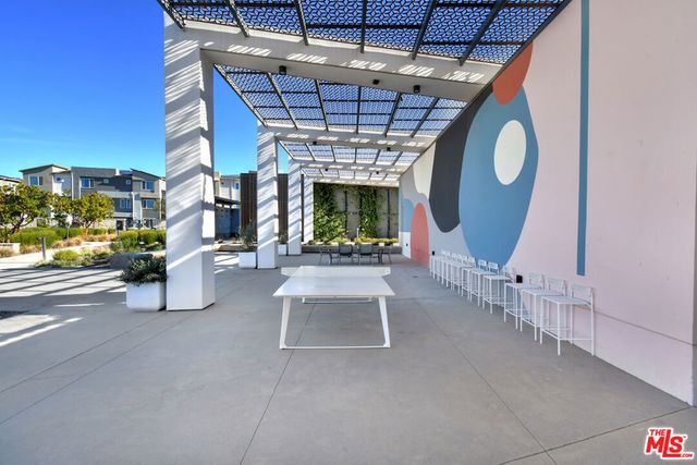 27120 Red Tail Place, Valencia, CA 91381