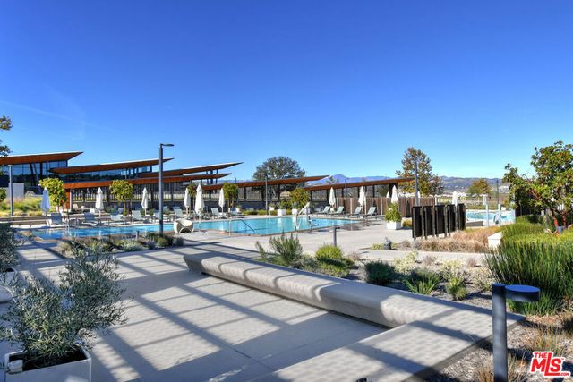 27120 Red Tail Place, Valencia, CA 91381