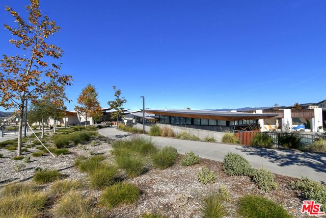 27120 Red Tail Place, Valencia, CA 91381