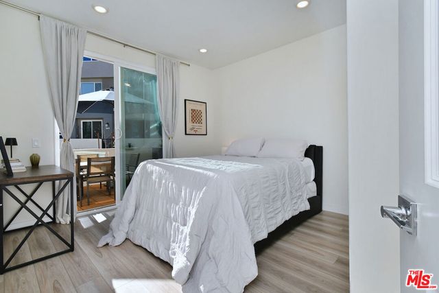 27120 Red Tail Place, Valencia, CA 91381