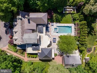 205 E CENTRAL AVE, Moorestown, NJ 08057
