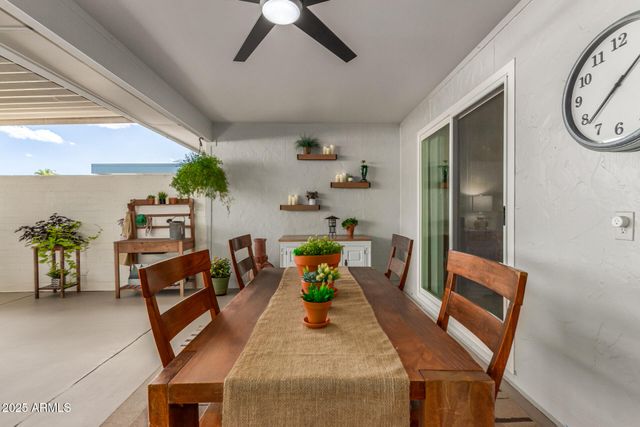 13605 N DEL WEBB Boulevard, Sun City, AZ 85351