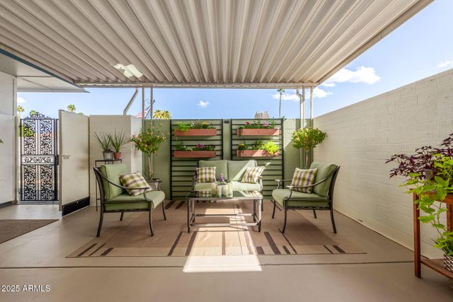 13605 N DEL WEBB Boulevard, Sun City, AZ 85351