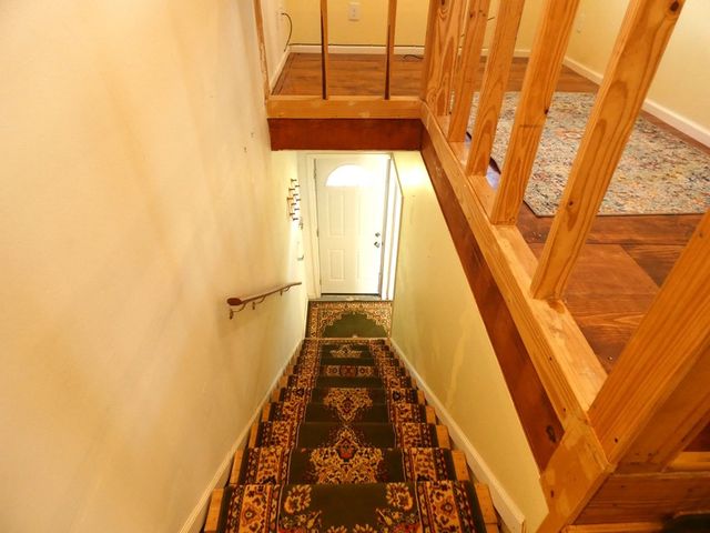 911 E Steiner St, Beeville, TX 78102