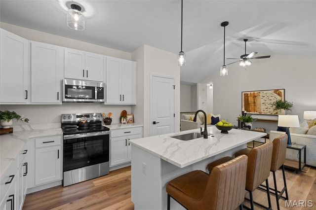 18859 Alyson Drive, Warrenton, MO 63383