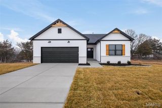 18859 Alyson Drive, Warrenton, MO 63383