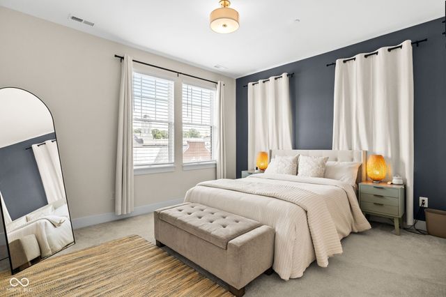 954 Berkhamsted Lane, Carmel, IN 46032