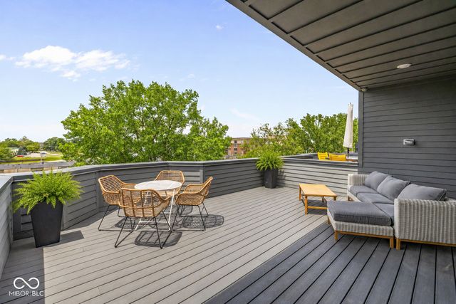 954 Berkhamsted Lane, Carmel, IN 46032