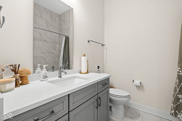 954 Berkhamsted Lane, Carmel, IN 46032