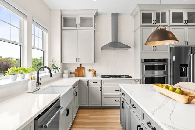 954 Berkhamsted Lane, Carmel, IN 46032