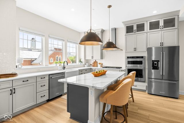 954 Berkhamsted Lane, Carmel, IN 46032