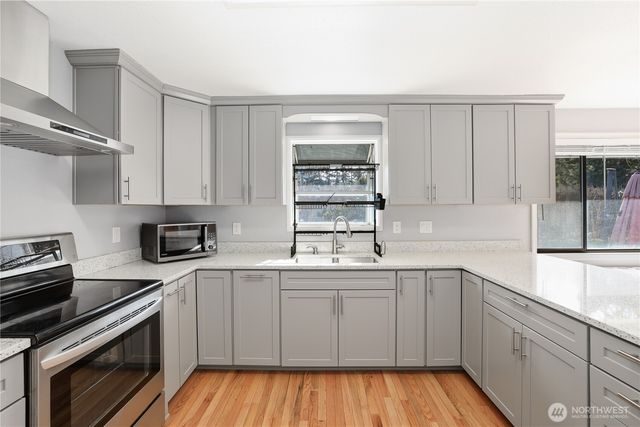 1316 129th Street S, Tacoma, WA 98444