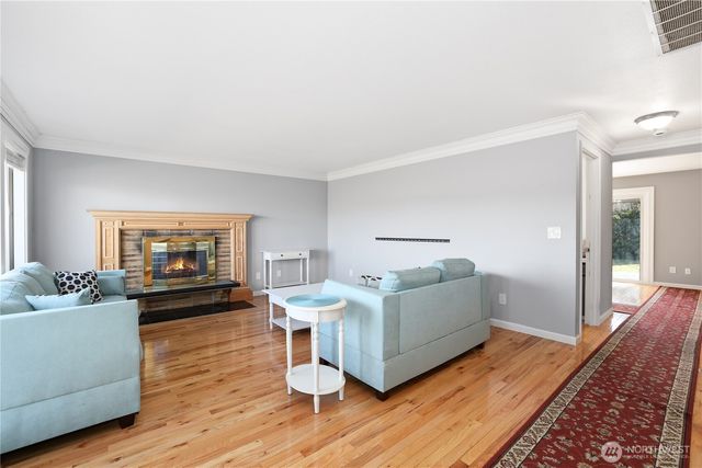 1316 129th Street S, Tacoma, WA 98444