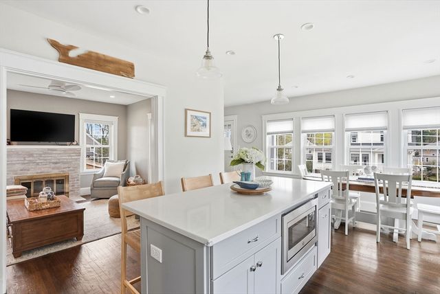 9 Crown Street, Milton, MA 02186
