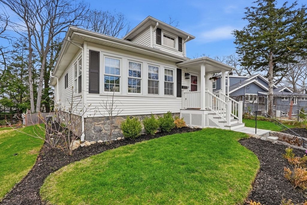 9 Crown Street, Milton, MA 02186