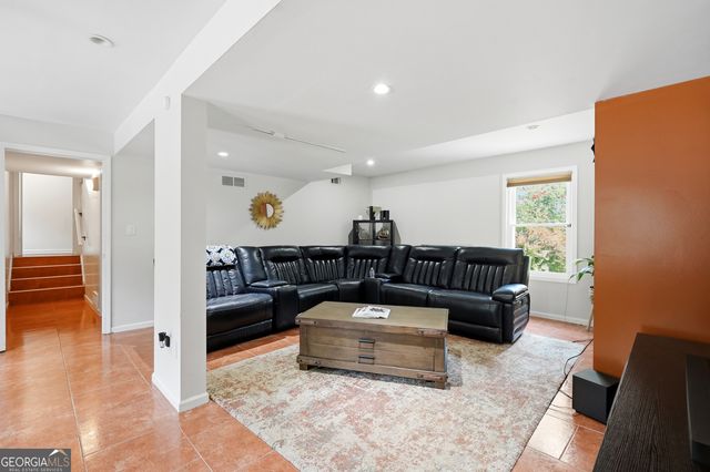5032 Springtree Court, Lithonia, GA 30038