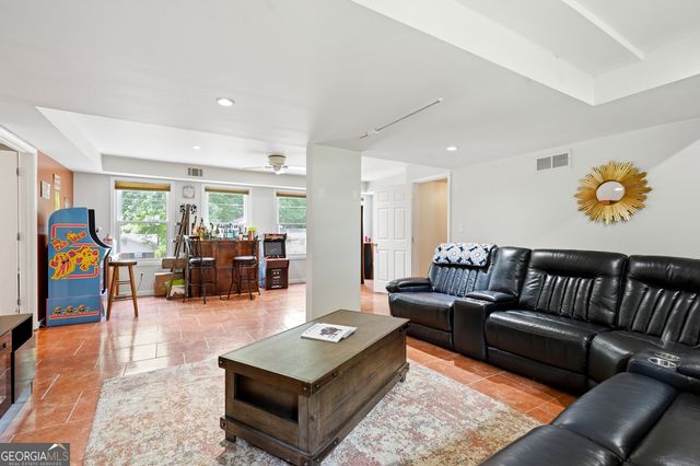 5032 Springtree Court, Lithonia, GA 30038