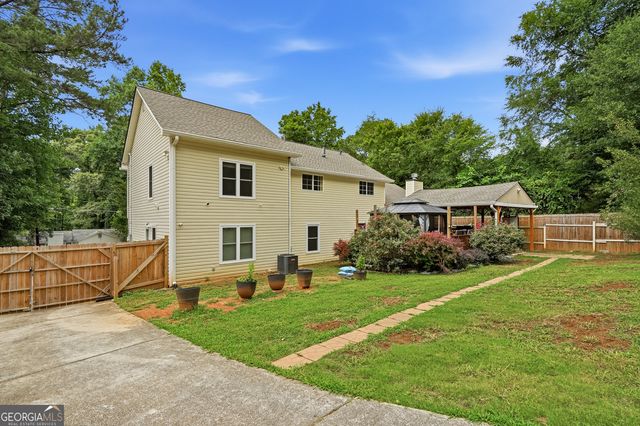 5032 Springtree Court, Lithonia, GA 30038