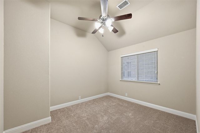 556 Avery Pointe, Lavon, TX 75166