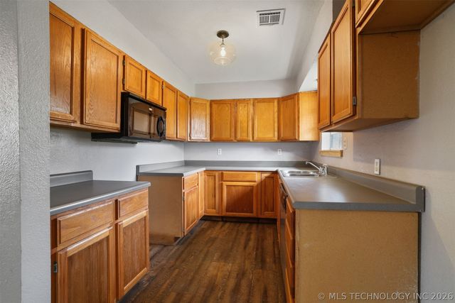 110 N Brackett, Bokchito, OK 74726